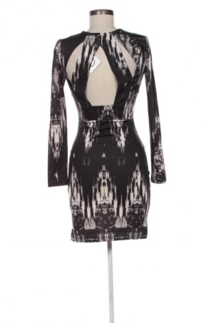 Šaty  H&M, Velikost S, Barva Vícebarevné, Cena  199,00 Kč