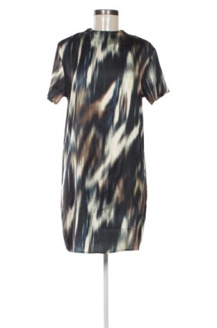 Šaty  H&M, Veľkosť S, Farba Viacfarebná, Cena  15,00 €