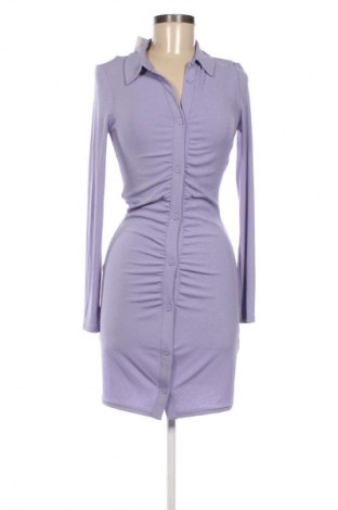 Рокля H&M Divided, Размер S, Цвят Лилав, Цена 48,99 лв.