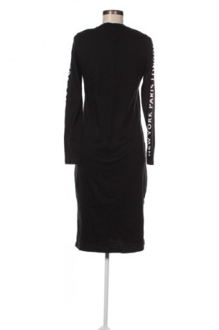 Rochie H&M Divided, Mărime M, Culoare Negru, Preț 76,00 Lei