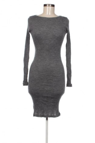 Kleid Intimissimi, Größe M, Farbe Grau, Preis 10,99 €
