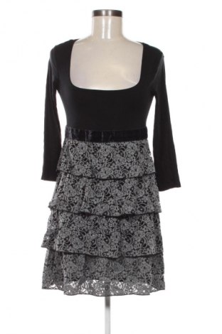 Рокля Intimissimi, Размер M, Цвят Многоцветен, Цена 11,99 лв.