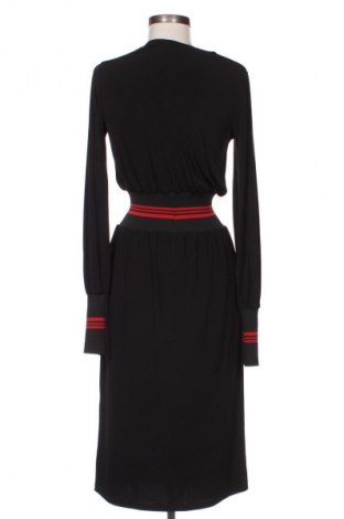 Рокля Karol, Размер M, Цвят Черен, Цена 37,99 лв.