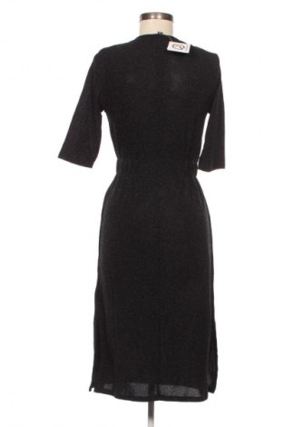 Šaty  Kiabi, Veľkosť M, Farba Čierna, Cena  18,95 €