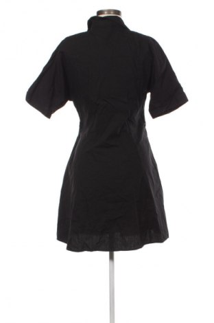 Rochie LC Waikiki, Mărime S, Culoare Negru, Preț 58,99 Lei