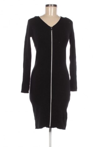 Ruha Laura Scott, Méret S, Szín Fekete, Ár 6 089 Ft