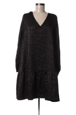 Kleid Liberte Essentiel, Größe XL, Farbe Schwarz, Preis € 15,99