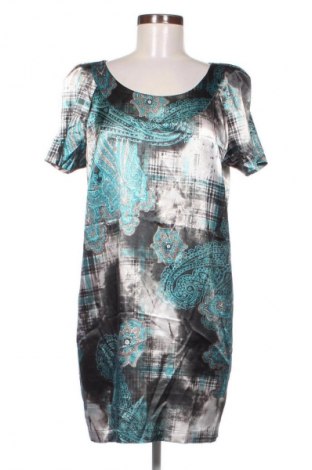Рокля Makalu, Размер L, Цвят Многоцветен, Цена 82,22 лв.
