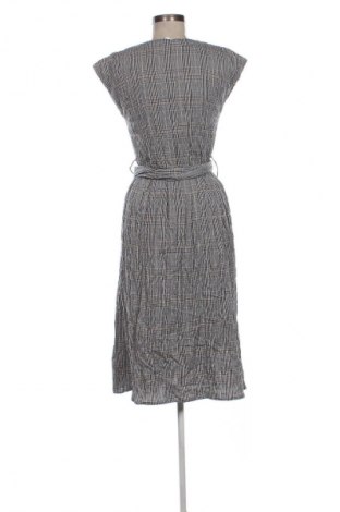 Рокля Mango, Размер S, Цвят Многоцветен, Цена 9,99 лв.