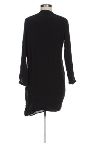 Рокля Mango, Размер L, Цвят Черен, Цена 34,00 лв.