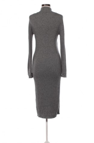 Ruha Massimo Dutti, Méret M, Szín Szürke, Ár 18 142 Ft