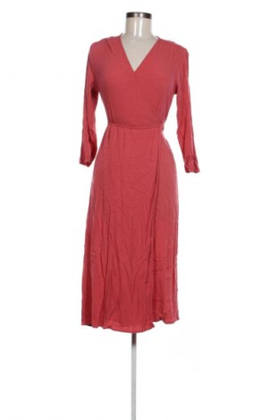 Рокля Max, Размер S, Цвят Розов, Цена 29,99 лв.