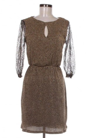 Φόρεμα Miss Chic, Μέγεθος M, Χρώμα Χρυσαφί, Τιμή 15,99 €