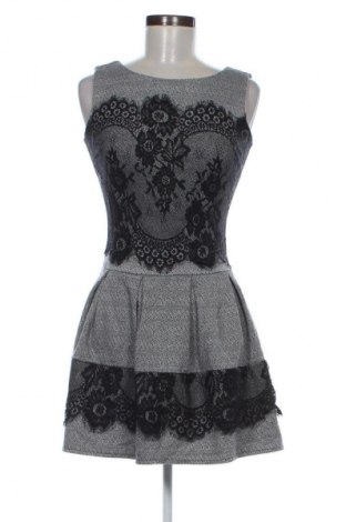 Kleid Miss One, Größe S, Farbe Mehrfarbig, Preis € 30,99