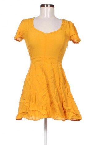 Kleid Miss Selfridge, Größe XS, Farbe Gelb, Preis 10,38 €