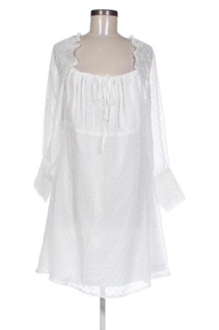 Kleid Missguided, Größe XXL, Farbe Weiß, Preis € 8,99
