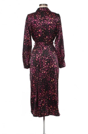 Šaty  New Look, Veľkosť L, Farba Viacfarebná, Cena  39,46 €