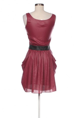 Sukienka PNK casual, Rozmiar XS, Kolor Czerwony, Cena 378,99 zł