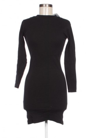 Рокля Paco&Co, Размер S, Цвят Черен, Цена 19,99 лв.