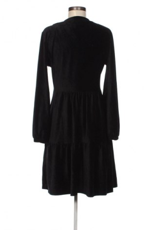 Šaty  Pescara, Veľkosť M, Farba Viacfarebná, Cena  6,95 €