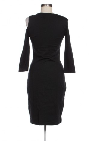 Рокля Piu & Piu, Размер L, Цвят Черен, Цена 10,99 лв.