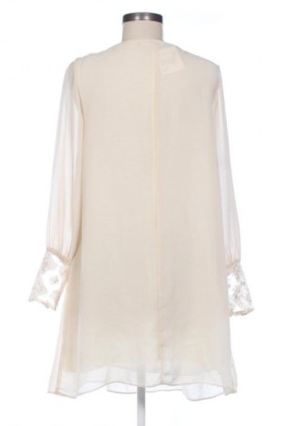 Рокля Poema, Размер M, Цвят Бежов, Цена 47,88 лв.