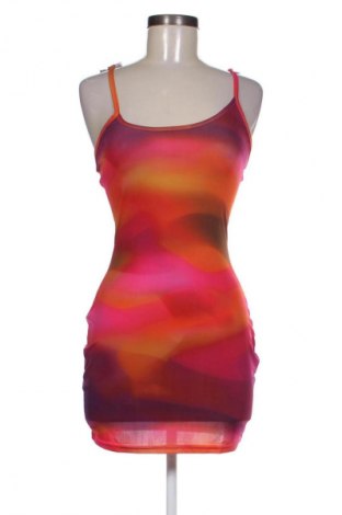 Φόρεμα Pretty Little Thing, Μέγεθος M, Χρώμα Πολύχρωμο, Τιμή 27,70 €