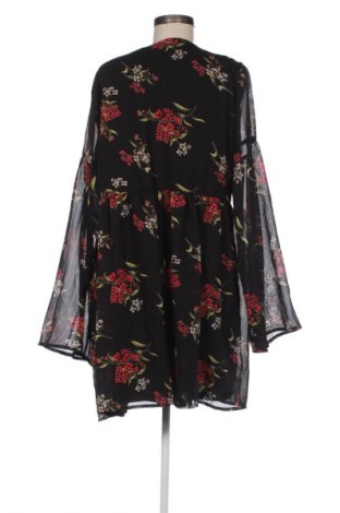 Φόρεμα Pretty Little Thing, Μέγεθος M, Χρώμα Πολύχρωμο, Τιμή 24,00 €