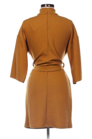 Рокля Primark, Размер M, Цвят Кафяв, Цена 19,55 лв.