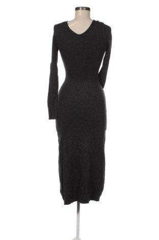 Kleid Primark, Größe M, Farbe Grau, Preis 14,99 €