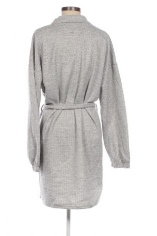 Рокля Primark, Размер XL, Цвят Сив, Цена 17,99 лв.