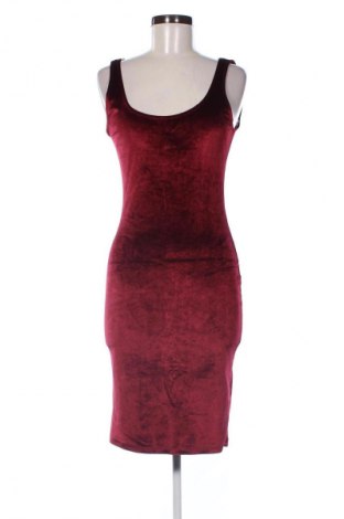 Šaty  Pull&Bear, Veľkosť L, Farba Červená, Cena  14,83 €