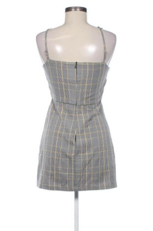 Kleid Pull&Bear, Größe M, Farbe Mehrfarbig, Preis 11,99 €