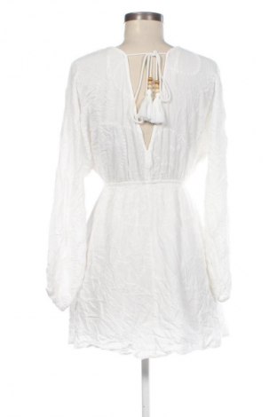 Kleid Pull&Bear, Größe S, Farbe Weiß, Preis 11,99 €