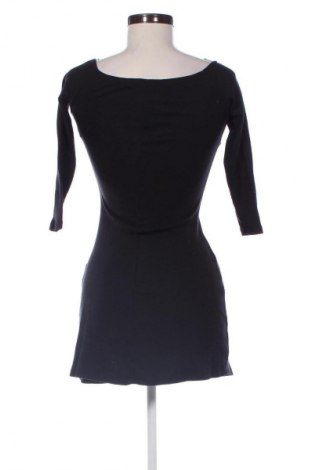 Šaty  Pull&Bear, Veľkosť S, Farba Čierna, Cena  14,77 €