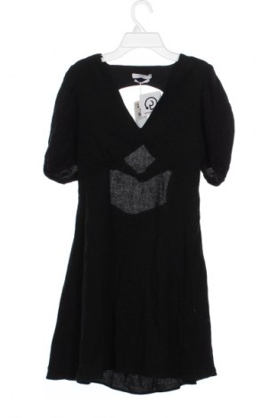 Sukienka Reserved, Rozmiar M, Kolor Czarny, Cena 88,11 zł