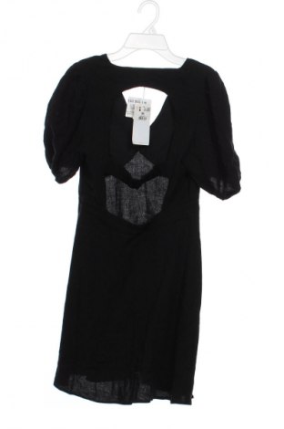 Sukienka Reserved, Rozmiar M, Kolor Czarny, Cena 88,11 zł