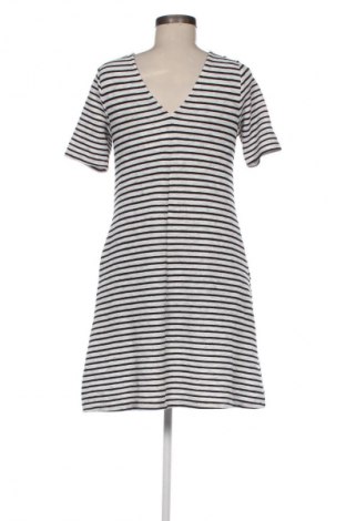 Šaty  Reserved, Veľkosť M, Farba Viacfarebná, Cena  14,83 €