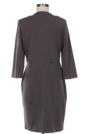 Kleid Reserved, Größe XL, Farbe Grau, Preis 14,91 €