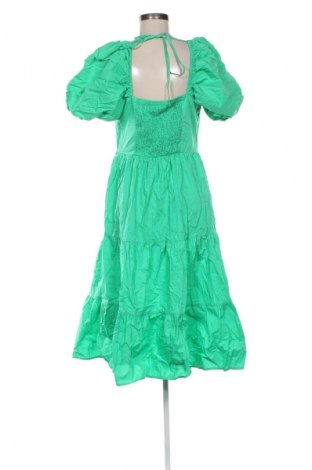 Рокля Reserved, Размер XL, Цвят Зелен, Цена 28,88 лв.