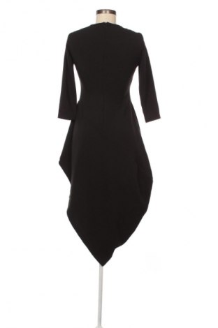 Šaty  Rinascimento, Velikost XS, Barva Černá, Cena  919,00 Kč