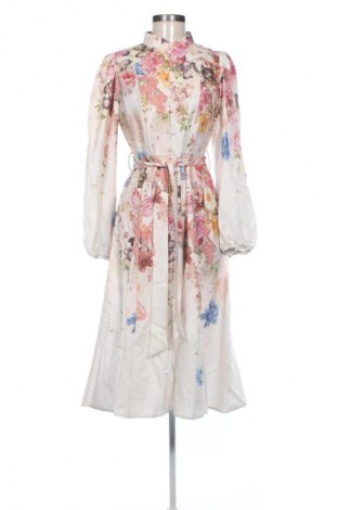 Рокля SHEIN, Размер M, Цвят Многоцветен, Цена 22,99 лв.