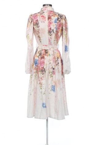 Рокля SHEIN, Размер M, Цвят Многоцветен, Цена 22,99 лв.