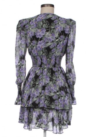 Рокля SHEIN, Размер S, Цвят Многоцветен, Цена 29,00 лв.