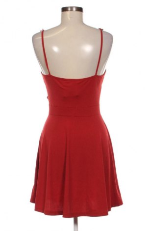 Рокля SHEIN, Размер M, Цвят Червен, Цена 29,00 лв.