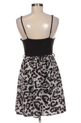 Sukienka SHEIN, Rozmiar M, Kolor Kolorowy, Cena 66,65 zł