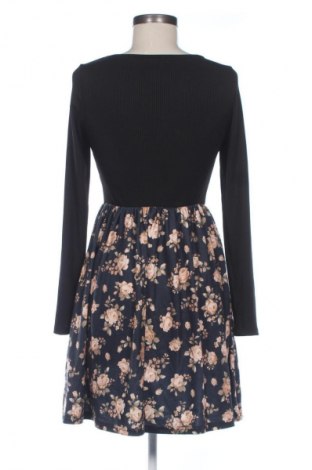 Sukienka SHEIN, Rozmiar S, Kolor Kolorowy, Cena 67,41 zł