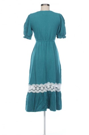 Рокля SHEIN, Размер M, Цвят Зелен, Цена 28,88 лв.