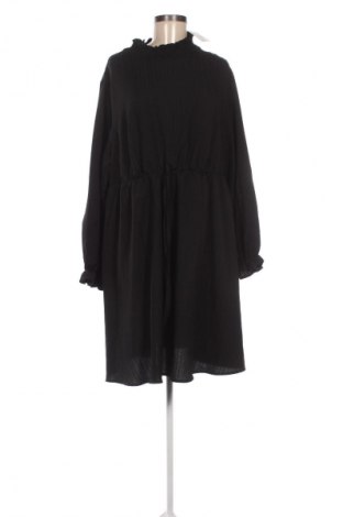 Sukienka SHEIN, Rozmiar XXL, Kolor Czarny, Cena 66,67 zł