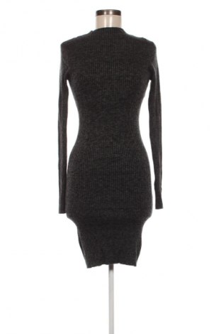 Rochie Sinsay, Mărime M, Culoare Gri, Preț 50,99 Lei
